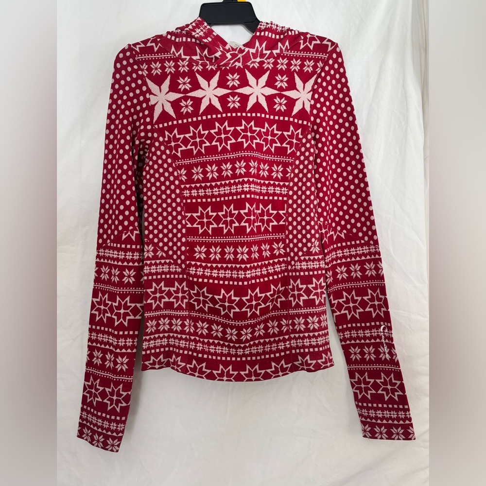 Climawear Red and White Patterned Top